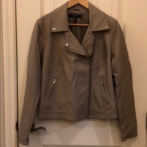 Forever 21 faux leather jacket. Size M